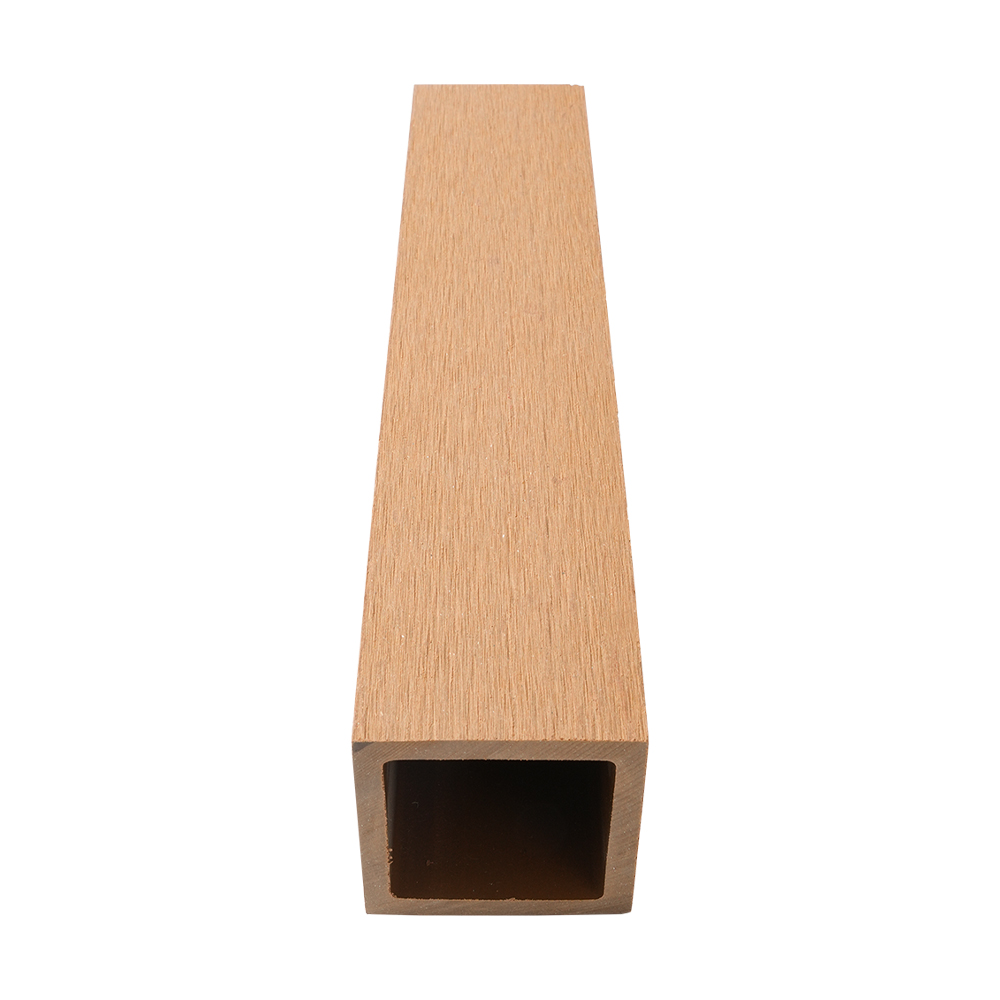 Quadratus Tube
